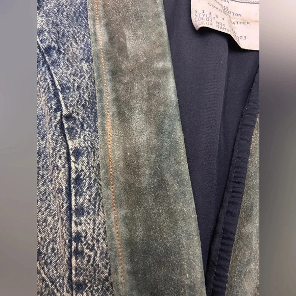 Rare Vintage Pioneer Wear 80s Acid Wash Leather Trim  Denim Jean Vest Unisex - Picture 4 of 14